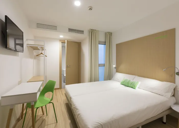 Smartroom Hotel 2*