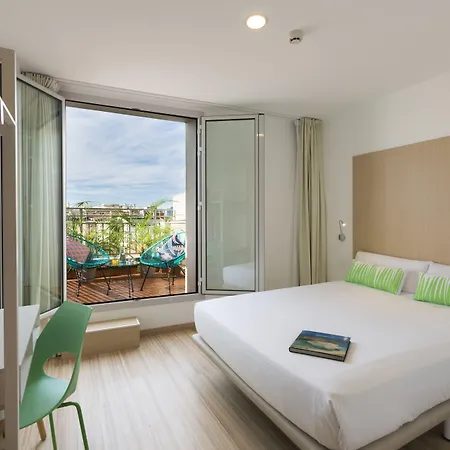 Smartroom Hotel 2*