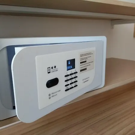 Smartroom Hotel 2*